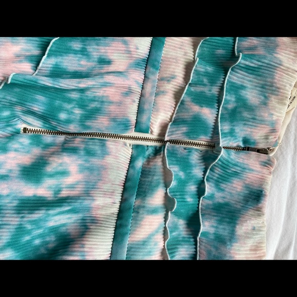 Strapless Short Dress - Picture 4 of 5